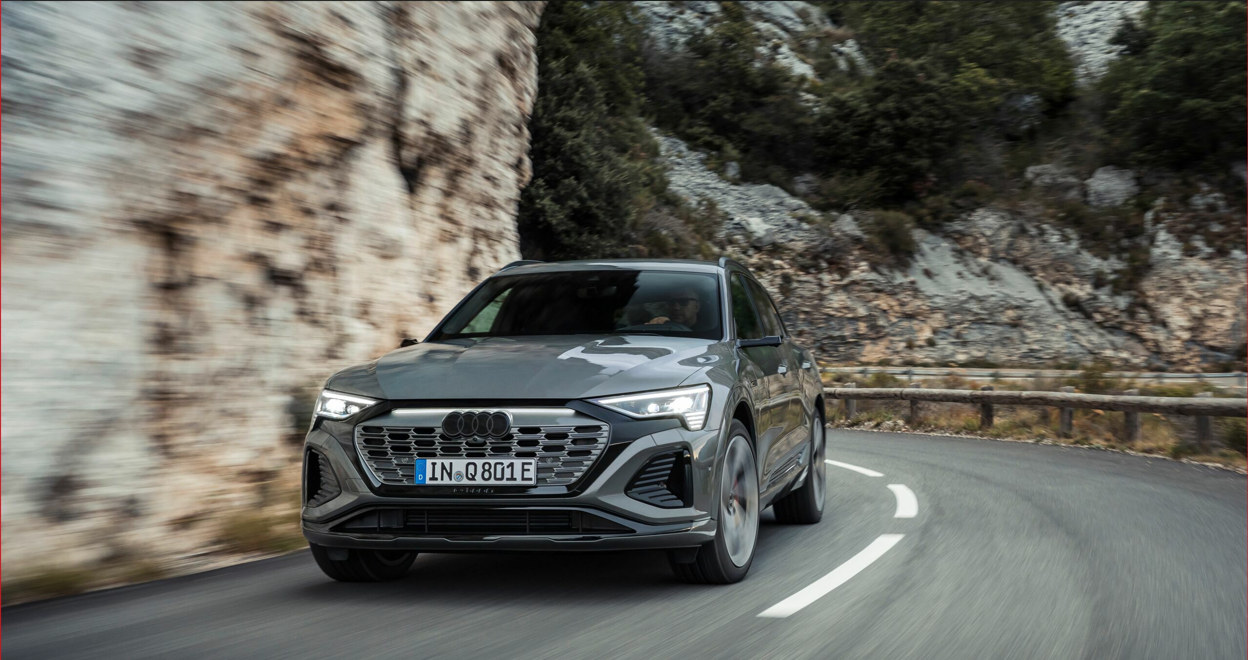 Audi Q8 (2024): Angebote, Test, Bilder & technische Daten