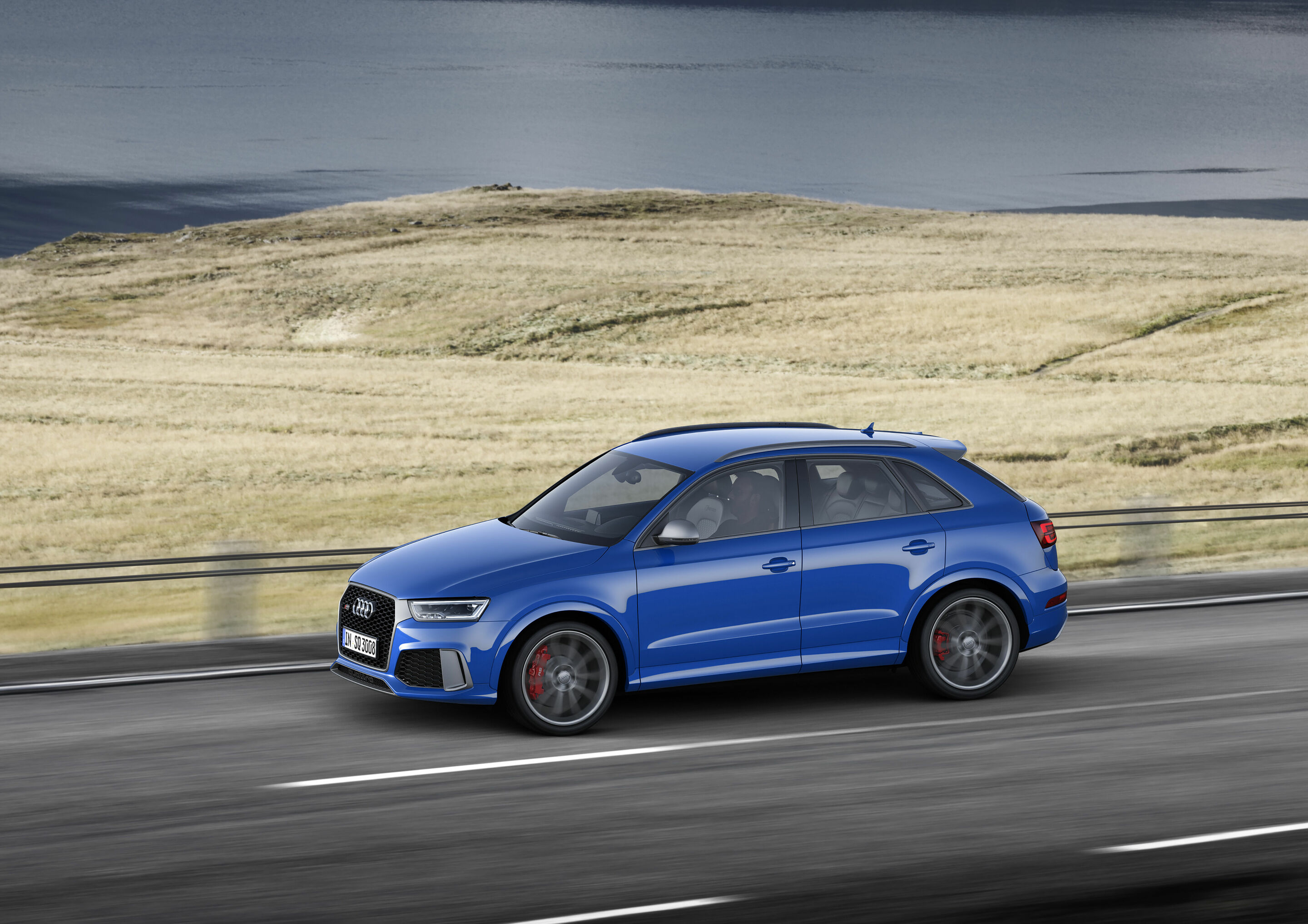 Audi RS Q3 performance